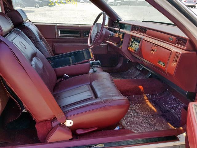 1G6CD13BXM4344778 - 1991 CADILLAC DEVILLE WHITE photo 5