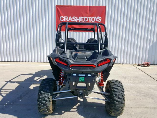 3NSVFE990KG809644 - 2019 POLARIS RZR XP 4 1 RED photo 4