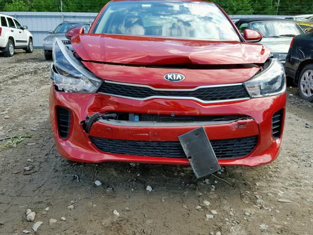 3KPA24AB4JE136663 - 2018 KIA RIO LX RED photo 9