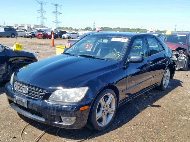 JTHBD192540085199 - 2004 LEXUS IS 300 BLACK photo 2