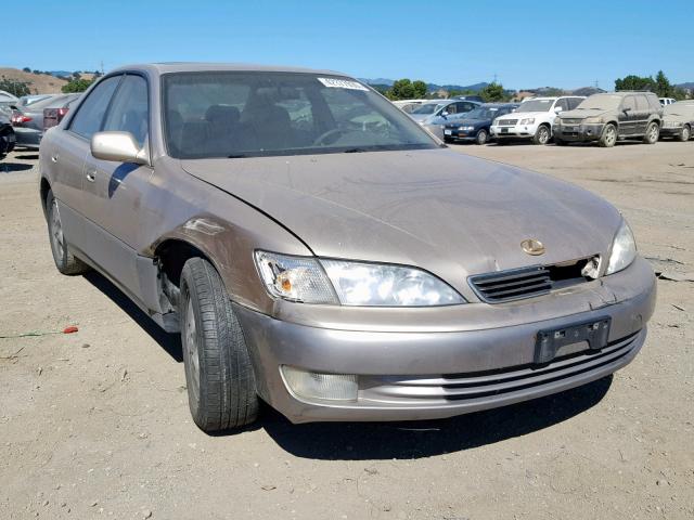 JT8BF22G0V5003132 - 1997 LEXUS ES 300 GOLD photo 1