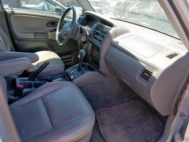 2CNBJ634026902516 - 2002 CHEVROLET TRACKER LT SILVER photo 5