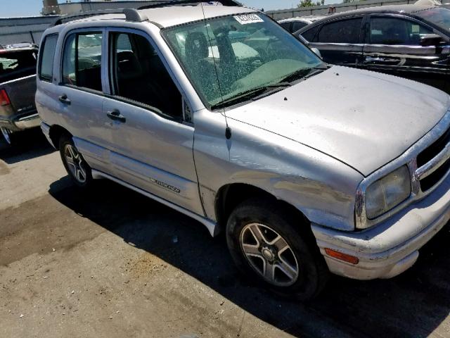 2CNBJ634026902516 - 2002 CHEVROLET TRACKER LT SILVER photo 9