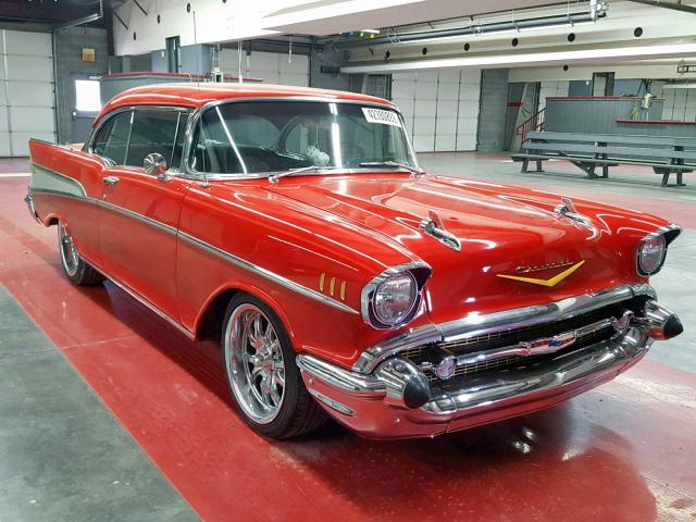 VC57A114349 - 1957 CHEVROLET BEL AIR RED photo 1