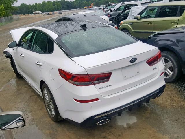 5XXGV4L24KG316460 - 2019 KIA OPTIMA SXL WHITE photo 3