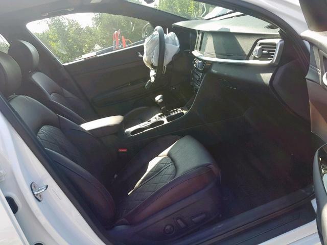 5XXGV4L24KG316460 - 2019 KIA OPTIMA SXL WHITE photo 5