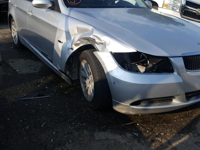 WBAVB17546NK33928 - 2006 BMW 325 I AUTO SILVER photo 9