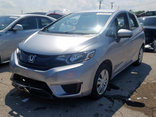 3HGGK5H54HM710129 - 2017 HONDA FIT LX SILVER photo 2