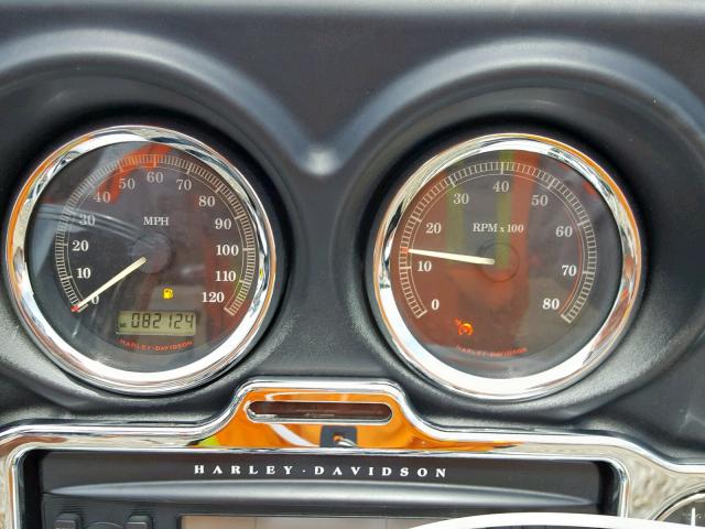 1HD1FC4108Y632435 - 2008 HARLEY-DAVIDSON FLHTCUI WHITE photo 8