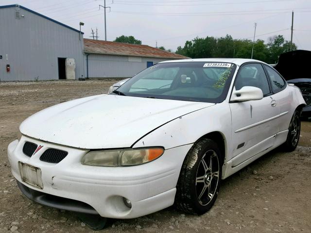1G2WP1210WF328336 - 1998 PONTIAC GRAND PRIX WHITE photo 2
