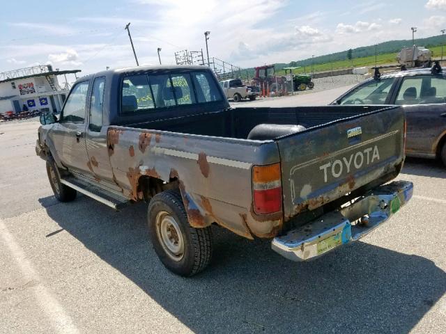 JT4VN13D7K5005696 - 1989 TOYOTA PICKUP 1/2 GRAY photo 3