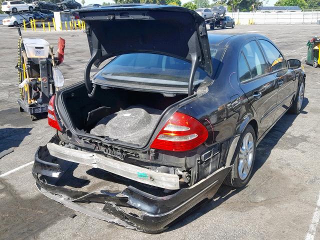 WDBUF56J76A976310 - 2006 MERCEDES-BENZ E 350 BLACK photo 4