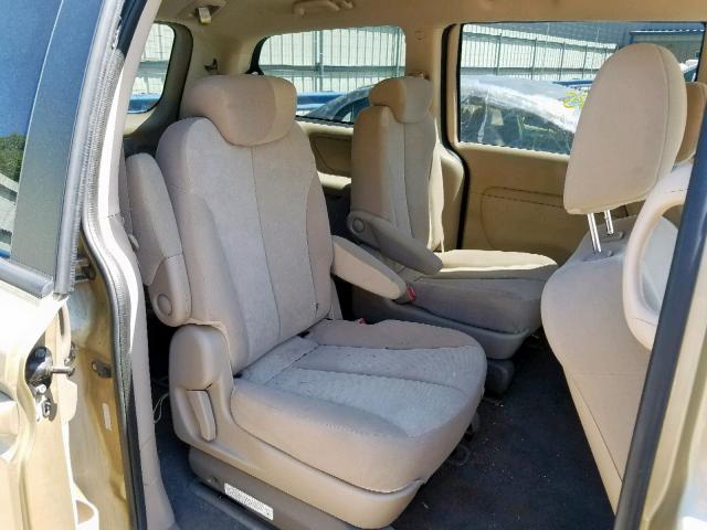 KNDMG4C36A6325485 - 2010 KIA SEDONA LX TAN photo 6