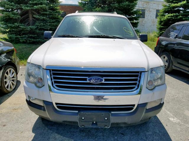 1FMEU73E16UA27389 - 2006 FORD EXPLORER X WHITE photo 9