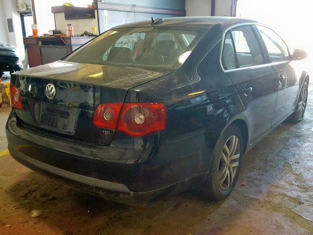 3VWST71K86M725230 - 2006 VOLKSWAGEN JETTA TDI BLACK photo 4