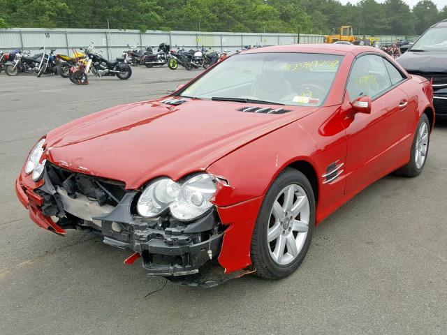 WDBSK75F54F062889 - 2004 MERCEDES-BENZ SL 500 RED photo 2