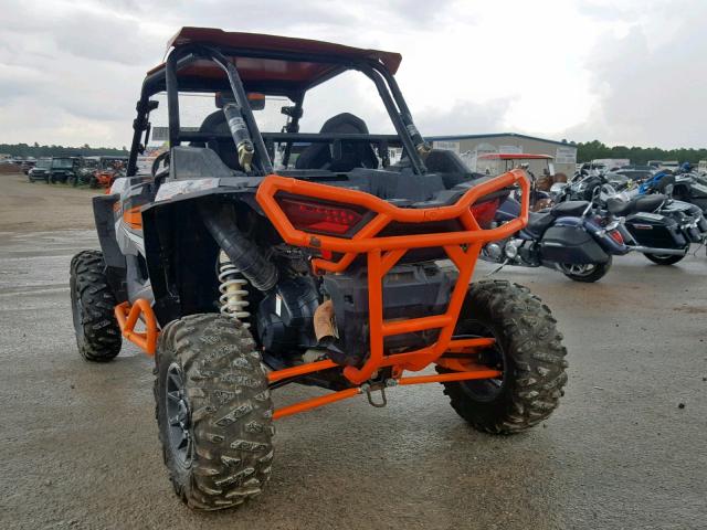 3NSVDE928JF949423 - 2018 POLARIS RZR XP TUR GRAY photo 3