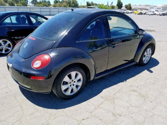 3VWPG31C48M501273 - 2008 VOLKSWAGEN NEW BEETLE შავი ფოტო 4