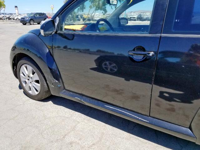3VWPG31C48M501273 - 2008 VOLKSWAGEN NEW BEETLE შავი ფოტო 9