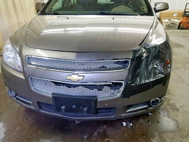 1G1ZE5EB4AF204923 - 2010 CHEVROLET MALIBU LTZ ნაცრისფერი ფოტო 9