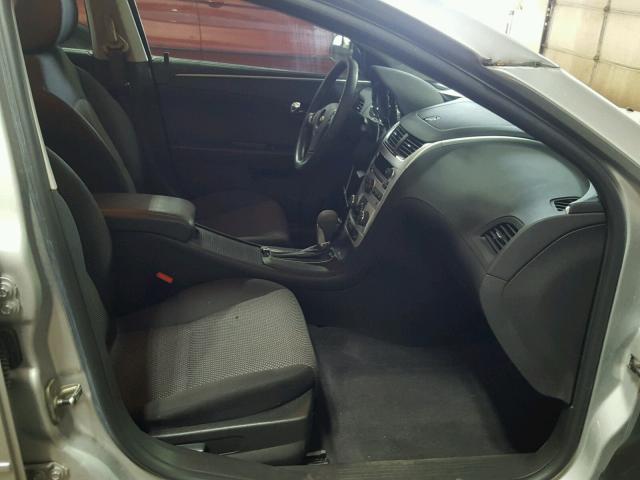 1G1ZC5E17BF169289 - 2011 CHEVROLET MALIBU 1LT SILVER photo 5