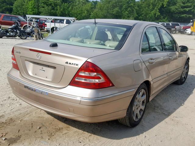 WDBRF84J05F654023 - 2005 MERCEDES-BENZ C 320 4MAT BROWN photo 4