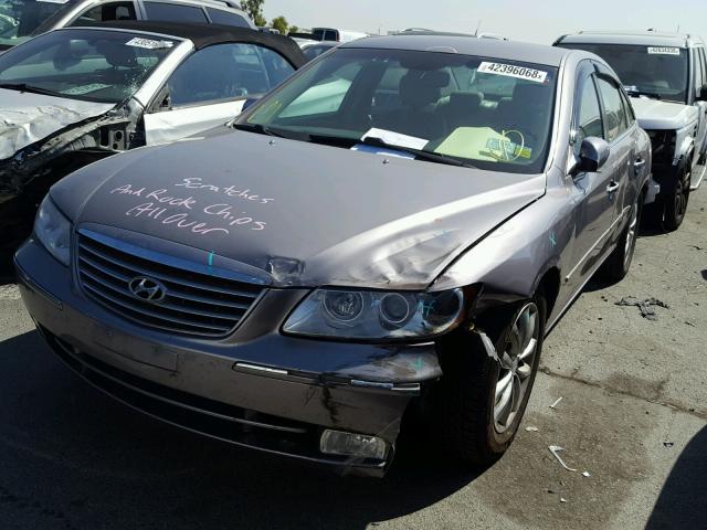 KMHFC46F06A103762 - 2006 HYUNDAI AZERA SE GRAY photo 2