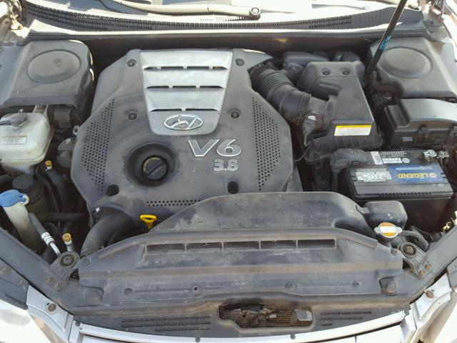 KMHFC46F06A103762 - 2006 HYUNDAI AZERA SE GRAY photo 7