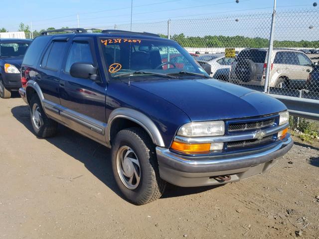 1GNDT13W8X2224461 - 1999 CHEVROLET BLAZER BLUE photo 1