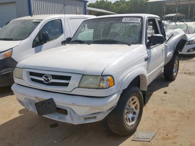 4F4YR16U52TM24372 - 2002 MAZDA B3000 CAB WHITE photo 2