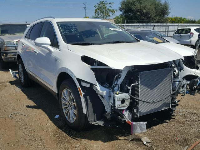 1GYKNBRS5HZ287850 - 2017 CADILLAC XT5 LUXURY WHITE photo 1