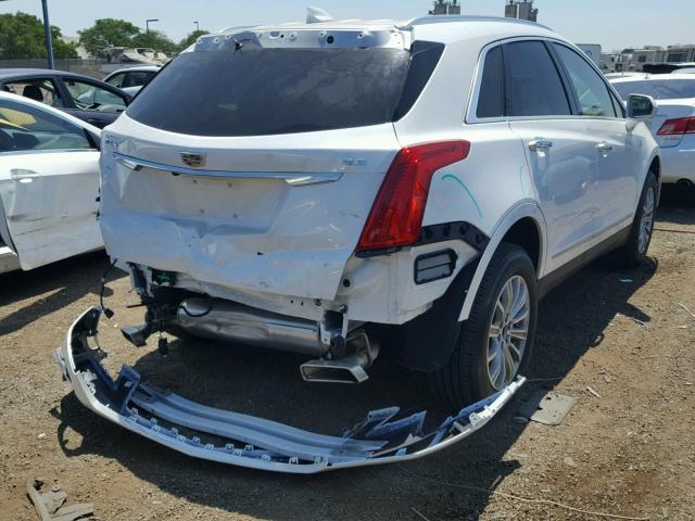 1GYKNBRS5HZ287850 - 2017 CADILLAC XT5 LUXURY WHITE photo 4