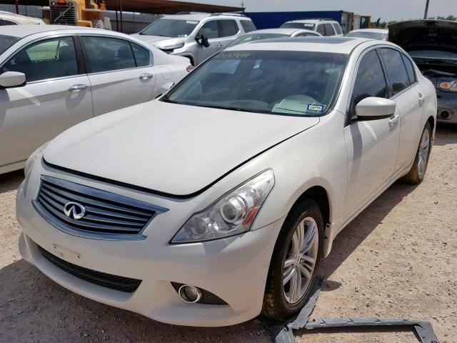 JN1CV6AR9DM762145 - 2013 INFINITI G37 WHITE photo 2