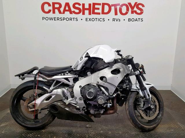 JH2SC5900BK300247 - 2011 HONDA CBR1000 RR WHITE photo 1