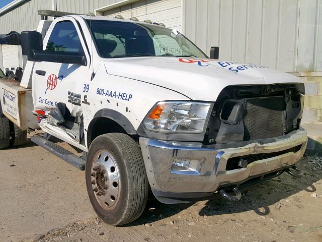 3C7WRKAL9EG172988 - 2014 RAM 4500 WHITE photo 9