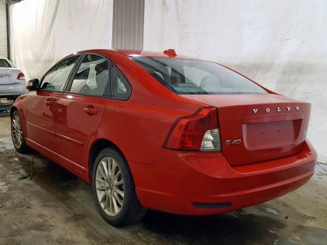 YV1382MS0A2492851 - 2010 VOLVO S40 2.4I RED photo 3