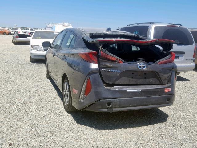 JTDKARFPXH3064877 - 2017 TOYOTA PRIUS PRIM ნაცრისფერი ფოტო 3
