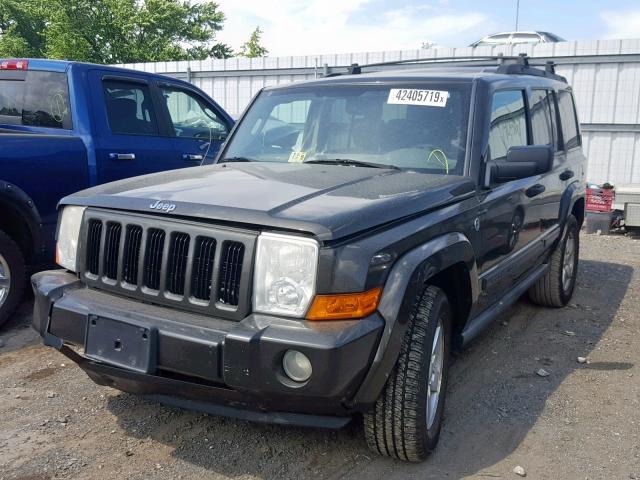 1J8HG48N46C352536 - 2006 JEEP COMMANDER BROWN photo 2