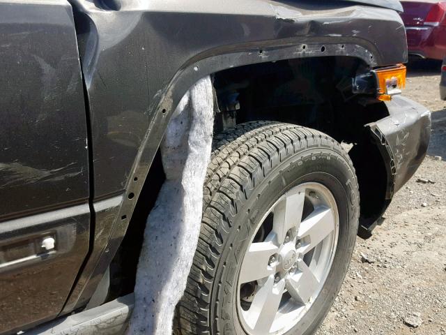 1J8HG48N46C352536 - 2006 JEEP COMMANDER BROWN photo 9