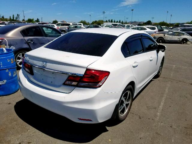 2HGFB2F75FH554905 - 2015 HONDA CIVIC SE WHITE photo 4