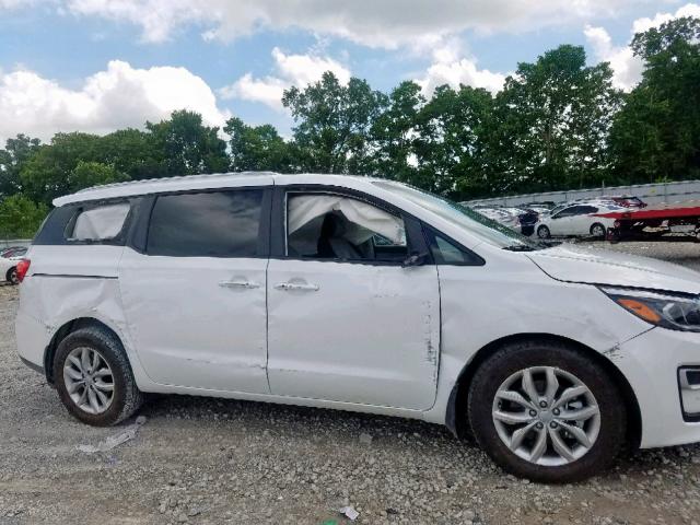 KNDMB5C17K6538238 - 2019 KIA SEDONA LX GRAY photo 9