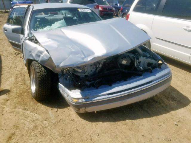 2FALP74W5RX210968 - 1994 FORD CROWN VICT SILVER photo 9