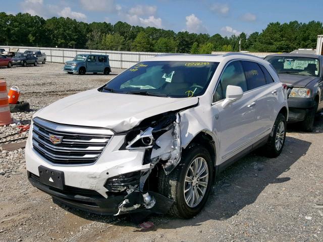 1GYKNDRS3HZ152734 - 2017 CADILLAC XT5 LUXURY WHITE photo 2