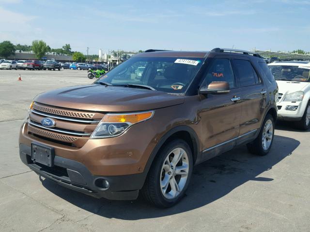 1FMHK8F84BGA02543 - 2011 FORD EXPLORER L BROWN photo 2