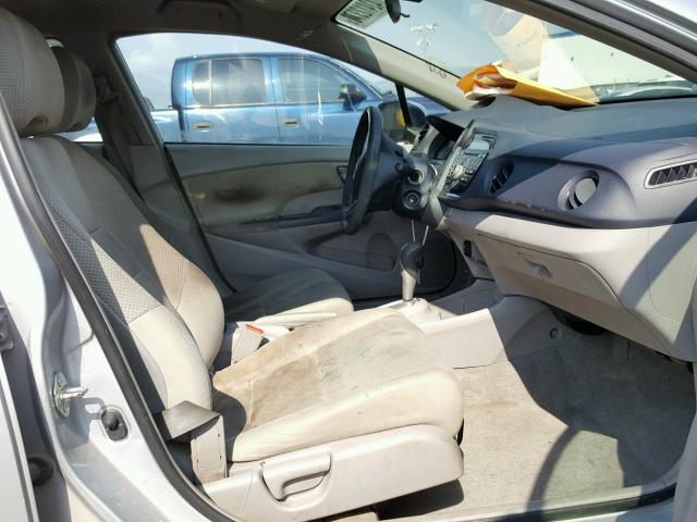 JHMZE2H5XAS026937 - 2010 HONDA INSIGHT LX SILVER photo 5