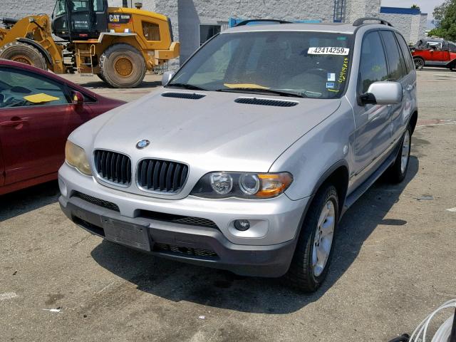 5UXFA13525LY01764 - 2005 BMW X5 3.0I SILVER photo 2