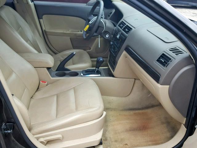 3FAFP08116R190649 - 2006 FORD FUSION SEL GRAY photo 5
