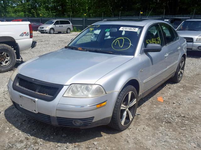 WVWTH63B92P301012 - 2002 VOLKSWAGEN PASSAT GLX SILVER photo 2