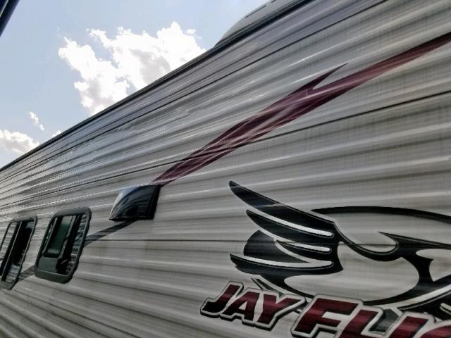 1UJBJ0BN1F17V0573 - 2015 JAYCO JAYFLIGHT  WHITE photo 8