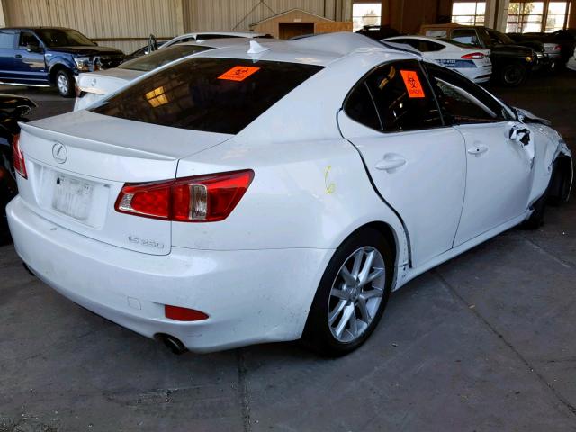 JTHBF5C22B5152111 - 2011 LEXUS IS 250 WHITE photo 4